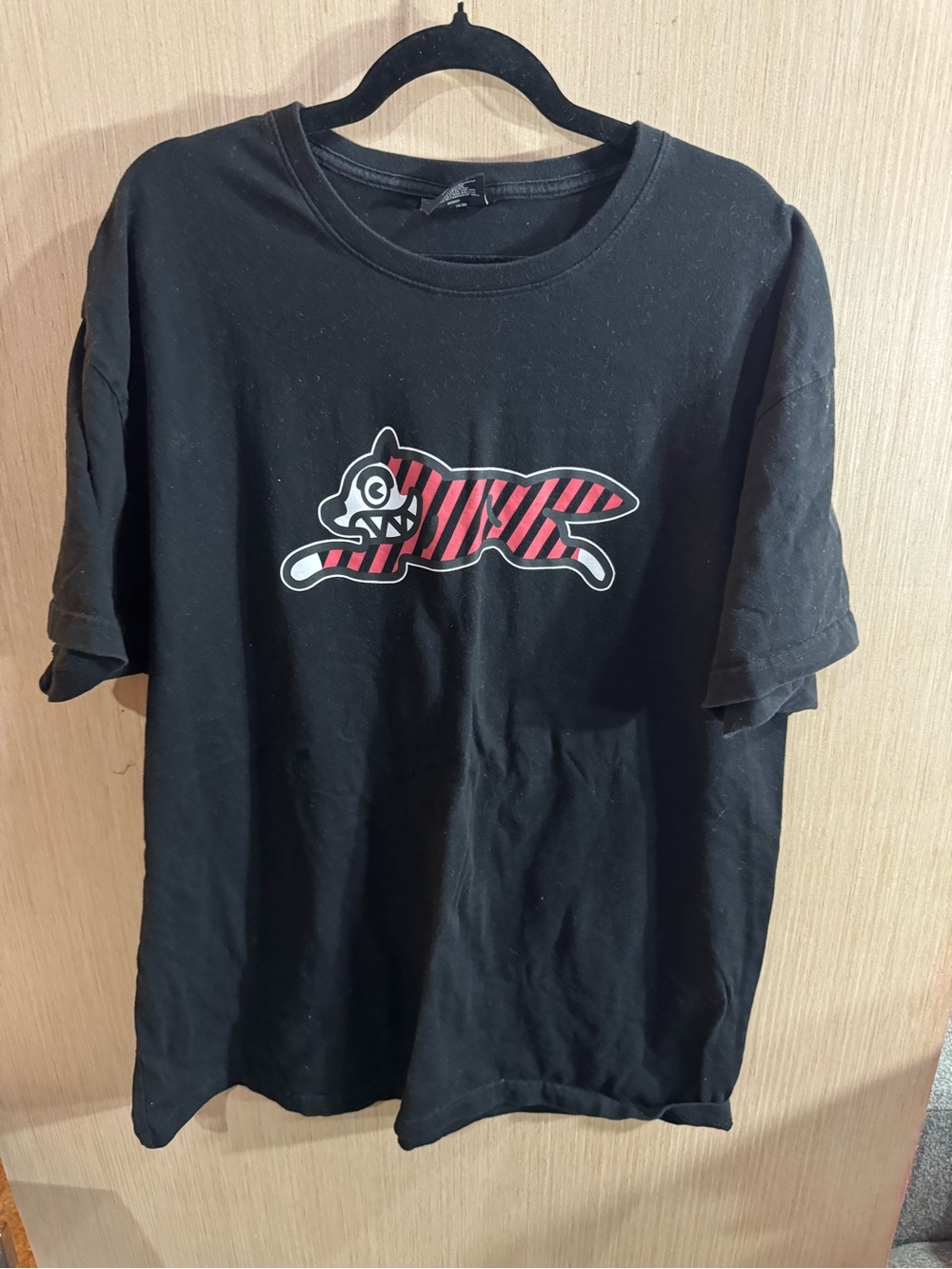 Men’s Icecream Black Tee with Red Striped Cat Graphic Size 3X